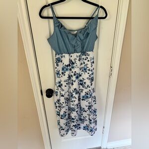 PatPat Women’s 100% Cotton Blue Denim Ruffled Top Tiered Floral Midi Dress Sz S